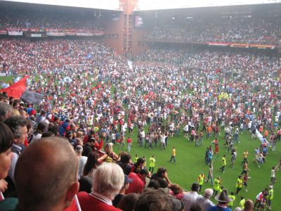 Luigi Ferraris completely sold out at Genoa-Napoli 10-06-2007