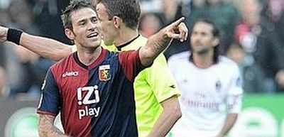 Antonio Floro Flores celebrates his first goal with Genoa against Milan, he scored before with Arezzo and Udinese against Milan